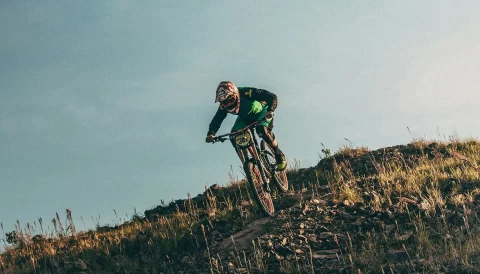 downhill mountain biking tips